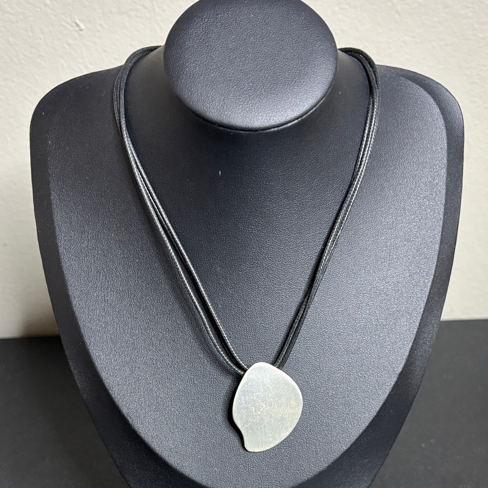Bud to Rose Matte Brushed Silver Tone Geometric Pendant Leather Cords Necklace